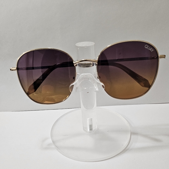 Quay Australia Jezabell Gold/ Purple Ombre Round Sunglasses NWT - Picture 7 of 9